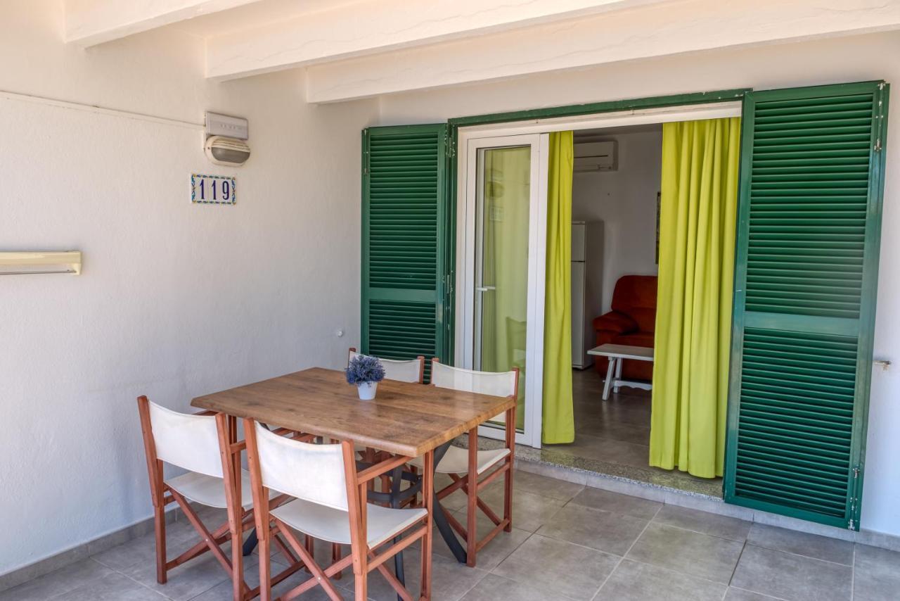 Apartamentos Las Golondrinas Cala'N Bosch  Exterior foto